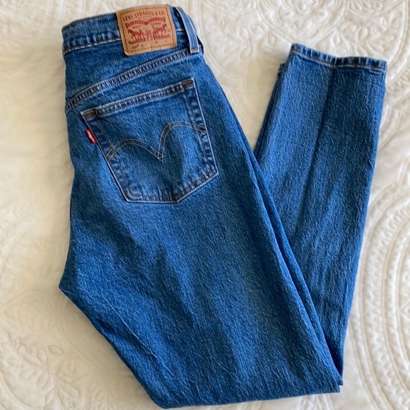 Women’s 501 Levi’s - Picture 1 of 3